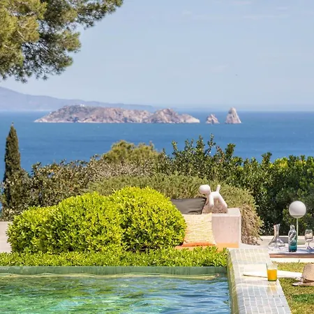 Villa Costa Brava - By Emerald *